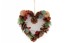Christmas Wreath Cone & Eucalyptus Heart Shape 25cm
