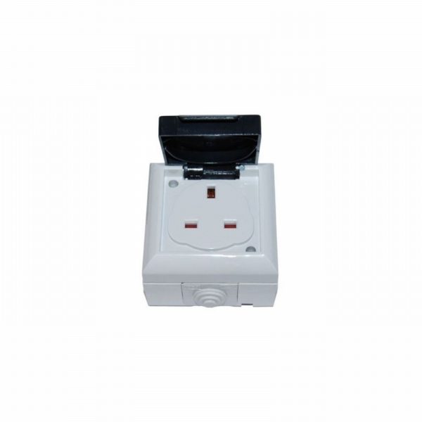 Socket 1gang Unswitched IP54 - Warrior Warehouses