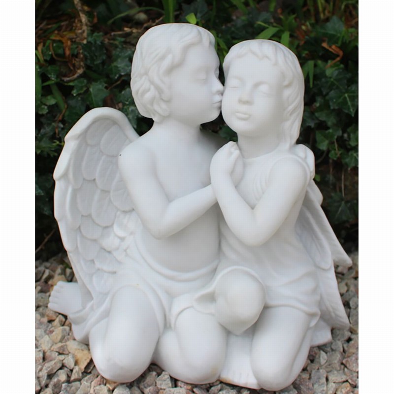 Garden Ornament CHERUBS KISSING LARGE WHITE Colour 25cm