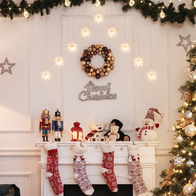 Christmas Lights 3D LED Curtain V Shape Warm White - Image 3