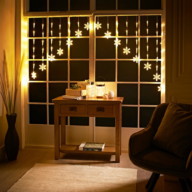 Christmas Lights LED Curtain Inverted V Shape Snowflake - Image 2